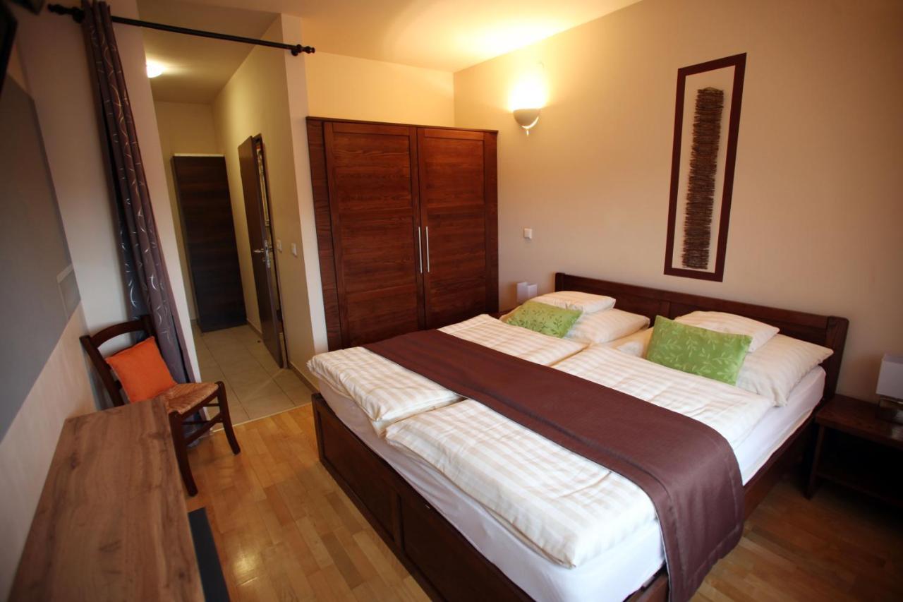 Landhaus Klambauer Ferienapartments Thermennaehe St Martins Therme Фрауэнкирхен Экстерьер фото