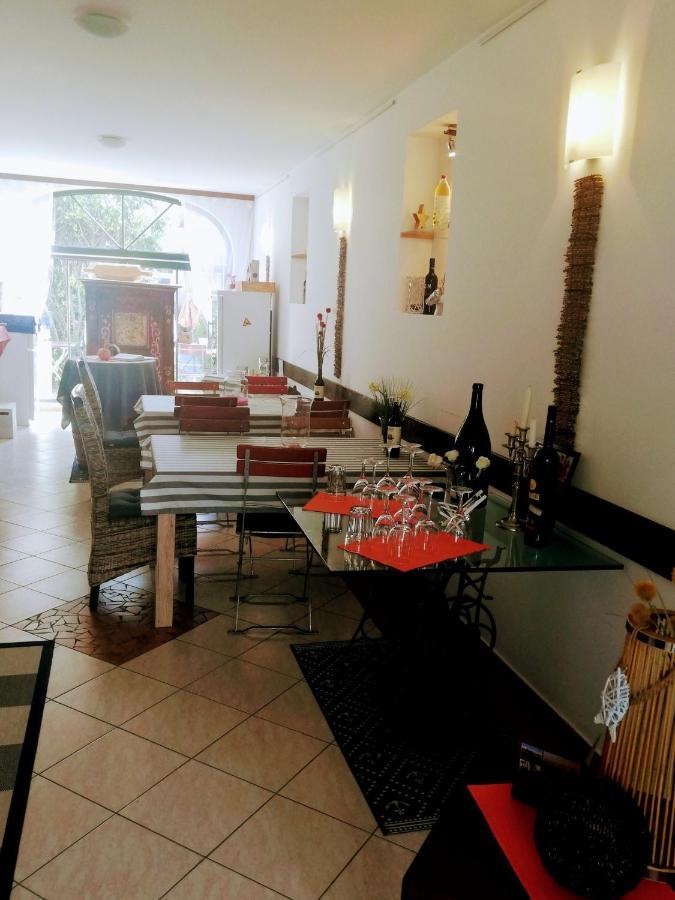 Landhaus Klambauer Ferienapartments Thermennaehe St Martins Therme Фрауэнкирхен Экстерьер фото