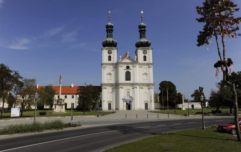 Landhaus Klambauer Ferienapartments Thermennaehe St Martins Therme Фрауэнкирхен Экстерьер фото